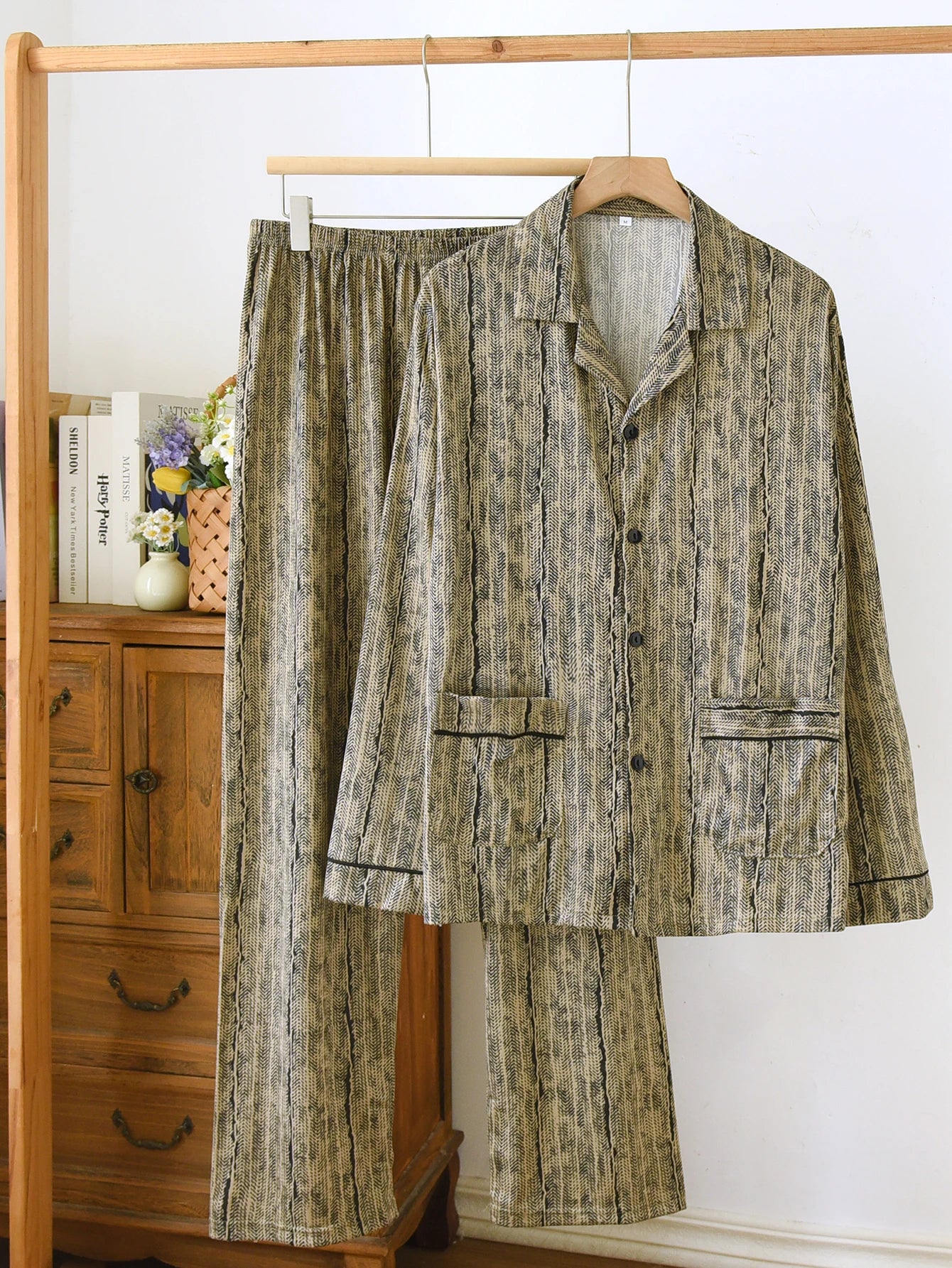 Casual Pajamas for Men, Autumn and Winter 2025 New Long-Sleeved Versatile Youth Stylish Autumn and Winter Set Loungewear